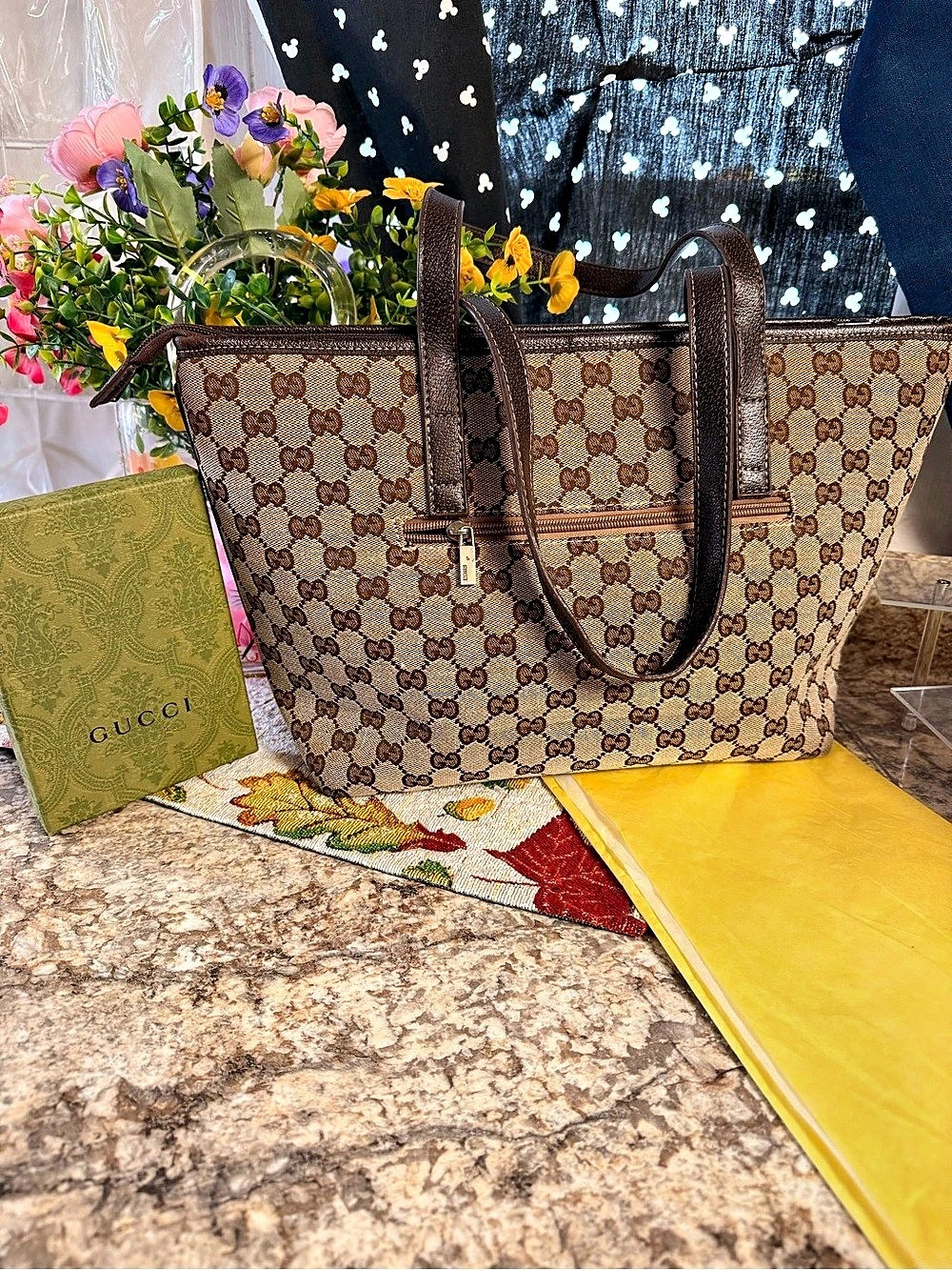 Gucci Abbey D-Ring Tote GG Monogram Tote in Brown